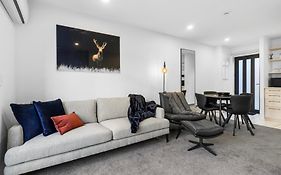 Stylish And Sleek City Stay